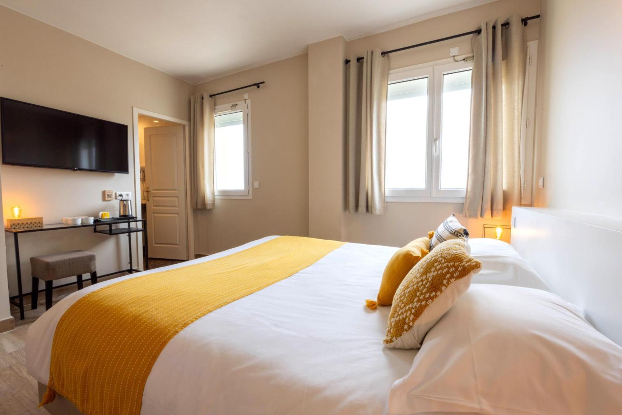 Le Saint Erasme, Hotel Eco Friendly كالفي المظهر الخارجي الصورة