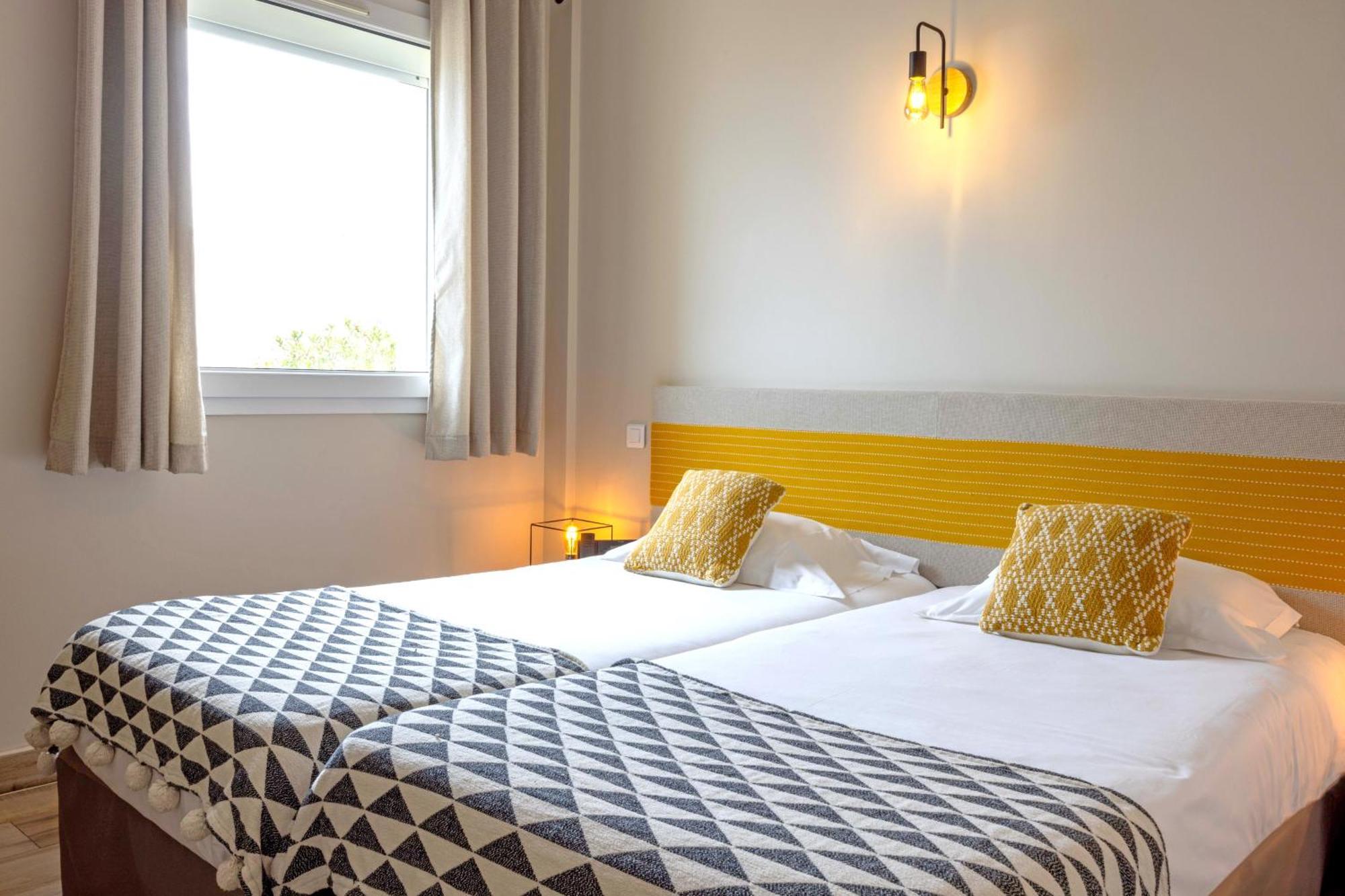 Le Saint Erasme, Hotel Eco Friendly كالفي المظهر الخارجي الصورة
